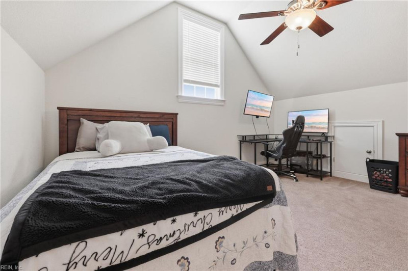 Photo 37 of 43 residential for sale in Suffolk virginia