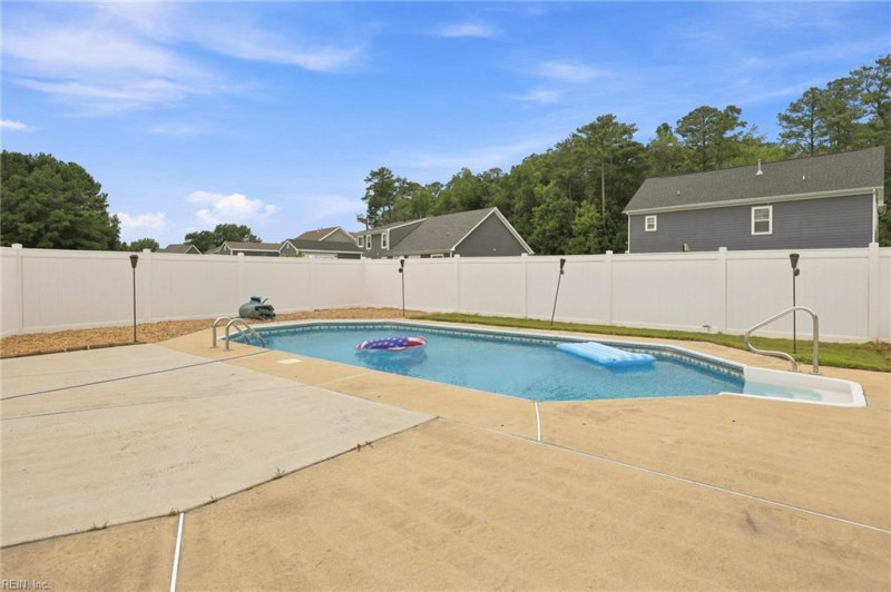 Photo 40 of 43 residential for sale in Suffolk virginia