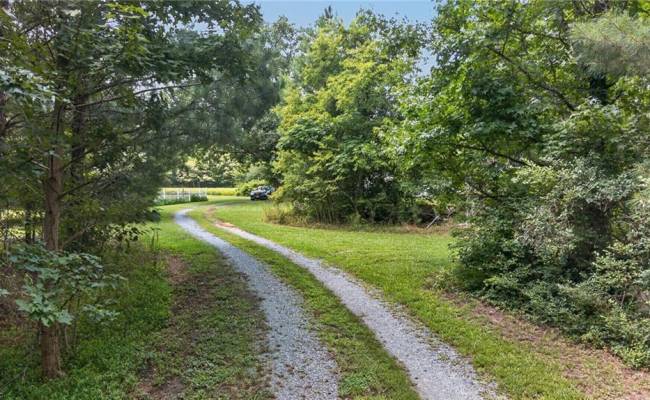 2249 Hosier Road, Suffolk, VA 23434