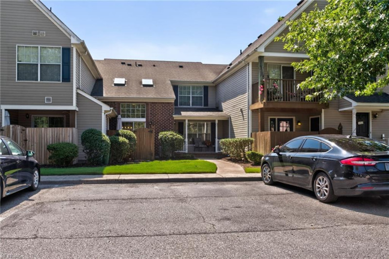 Photo 3 of 24 residential for sale in Chesapeake virginia Photo 3 of 24 residential for sale in Chesapeake virginia