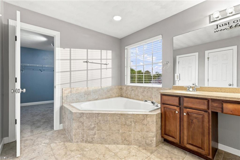 Photo 30 of 50 residential for sale in Chesapeake virginia Photo 30 of 50 residential for sale in Chesapeake virginia