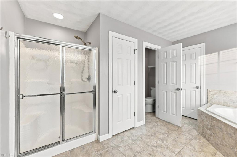 Photo 33 of 50 residential for sale in Chesapeake virginia Photo 33 of 50 residential for sale in Chesapeake virginia