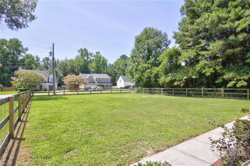 Photo 43 of 50 residential for sale in Suffolk virginia Photo 43 of 50 residential for sale in Suffolk virginia