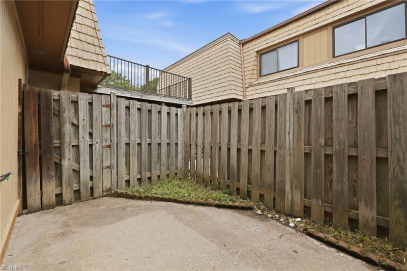 Photo 17 of 25 residential for sale in Newport News virginia