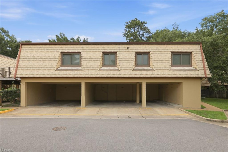 Photo 20 of 25 residential for sale in Newport News virginia