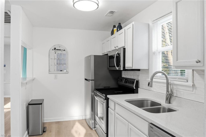 Photo 16 of 28 residential for sale in Norfolk virginia Photo 16 of 28 residential for sale in Norfolk virginia