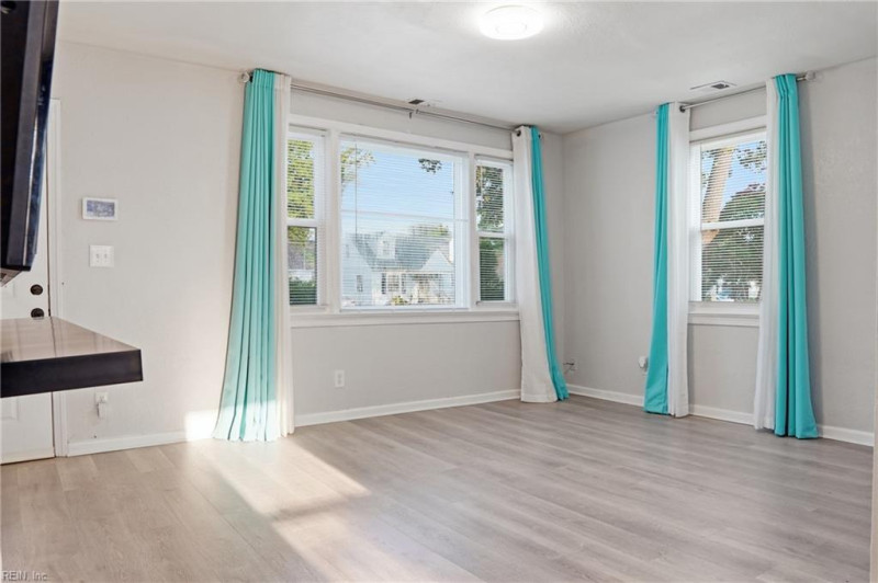 Photo 6 of 28 residential for sale in Norfolk virginia Photo 6 of 28 residential for sale in Norfolk virginia