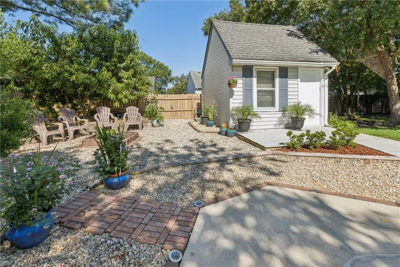 Photo 38 of 50 residential for sale in Chesapeake virginia Photo 38 of 50 residential for sale in Chesapeake virginia