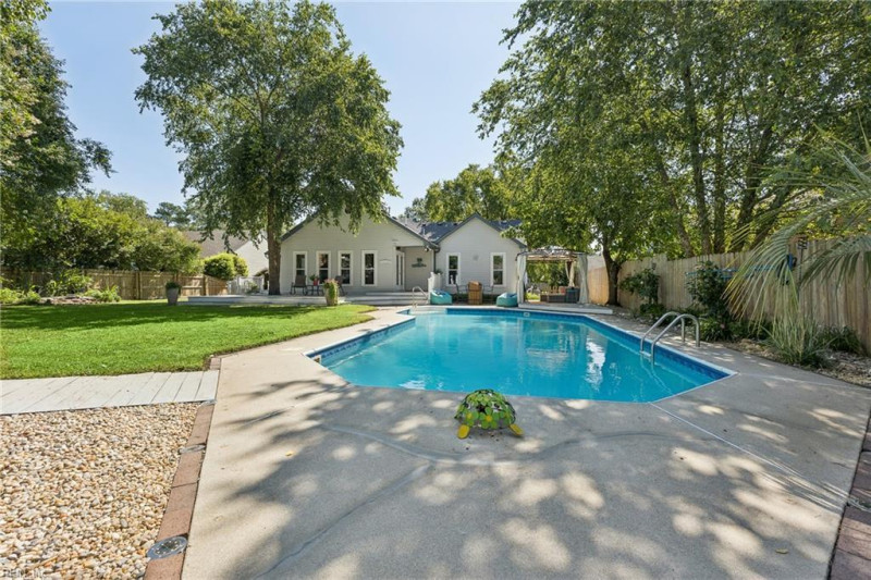 Photo 39 of 50 residential for sale in Chesapeake virginia Photo 39 of 50 residential for sale in Chesapeake virginia
