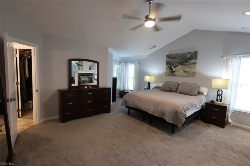 Photo 10 of 33 rental for rent in York County virginia