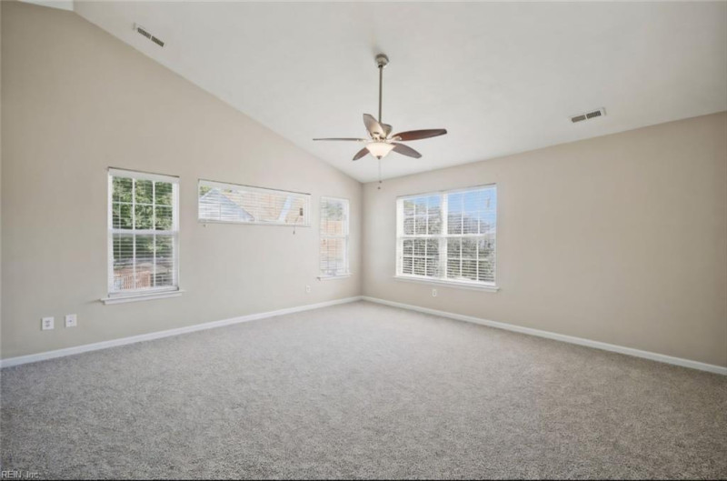 Photo 22 of 31 residential for sale in Chesapeake virginia