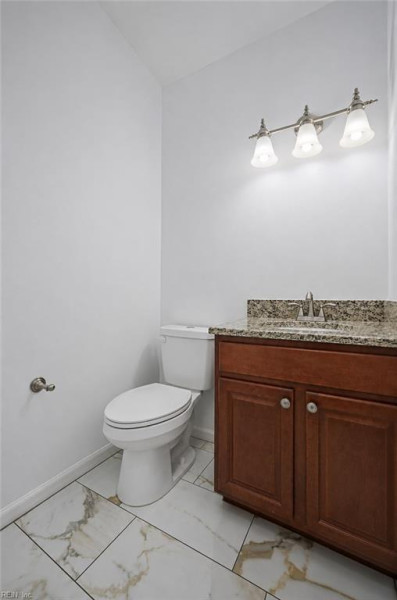 Photo 9 of 31 residential for sale in Chesapeake virginia