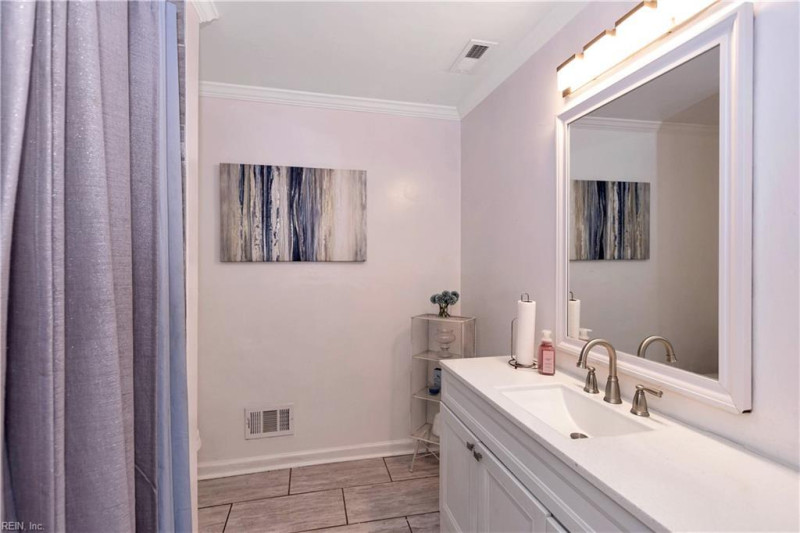 Photo 27 of 31 residential for sale in Chesapeake virginia Photo 27 of 31 residential for sale in Chesapeake virginia