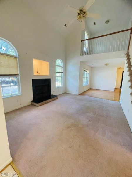 Photo 4 of 23 residential for sale in Hampton virginia