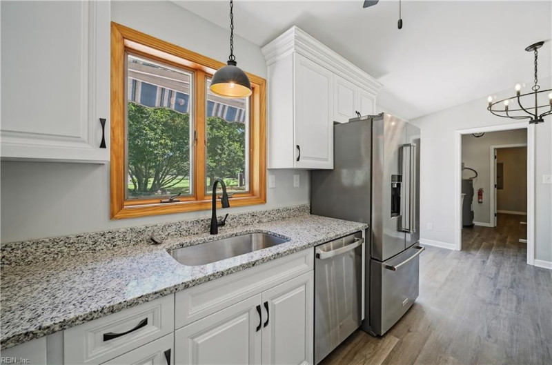 Photo 20 of 45 residential for sale in Suffolk virginia