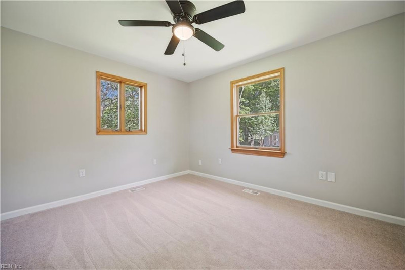 Photo 25 of 45 residential for sale in Suffolk virginia