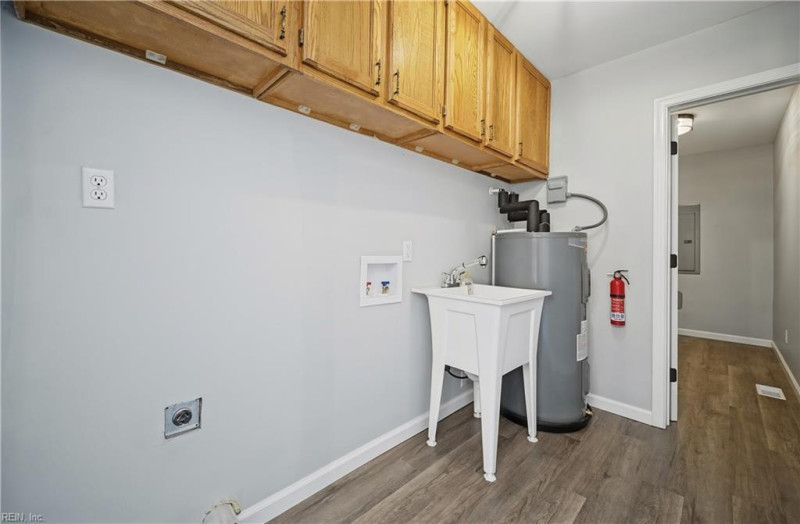Photo 32 of 45 residential for sale in Suffolk virginia