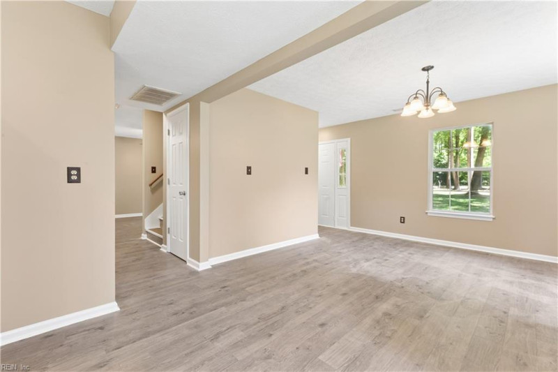 Photo 6 of 33 residential for sale in Mathews County virginia