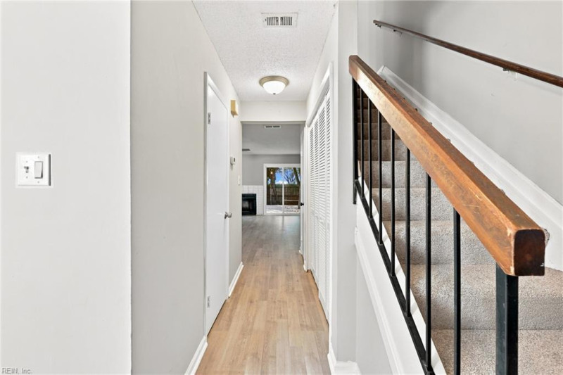 Photo 4 of 28 residential for sale in Virginia Beach virginia Photo 4 of 28 residential for sale in Virginia Beach virginia