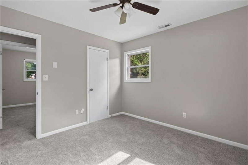 Photo 22 of 29 residential for sale in Hampton virginia Photo 22 of 29 residential for sale in Hampton virginia