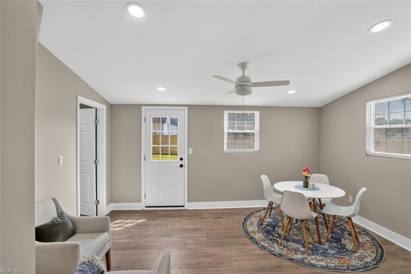Photo 26 of 39 residential for sale in Chesapeake virginia