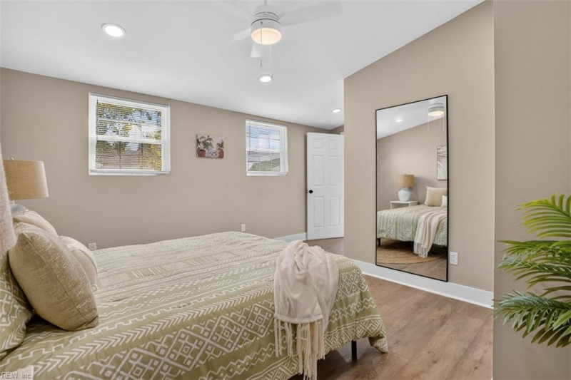 Photo 31 of 39 residential for sale in Chesapeake virginia