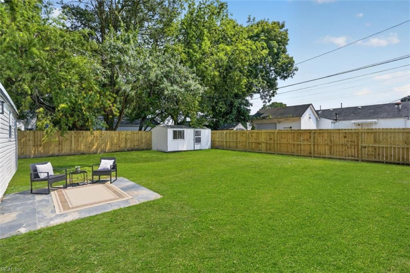 Photo 37 of 39 residential for sale in Chesapeake virginia