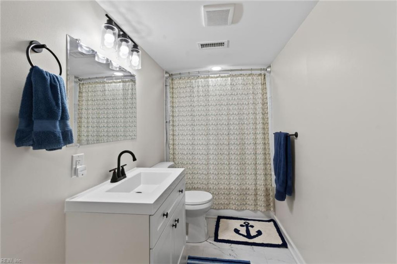 Photo 19 of 41 residential for sale in Suffolk virginia Photo 19 of 41 residential for sale in Suffolk virginia