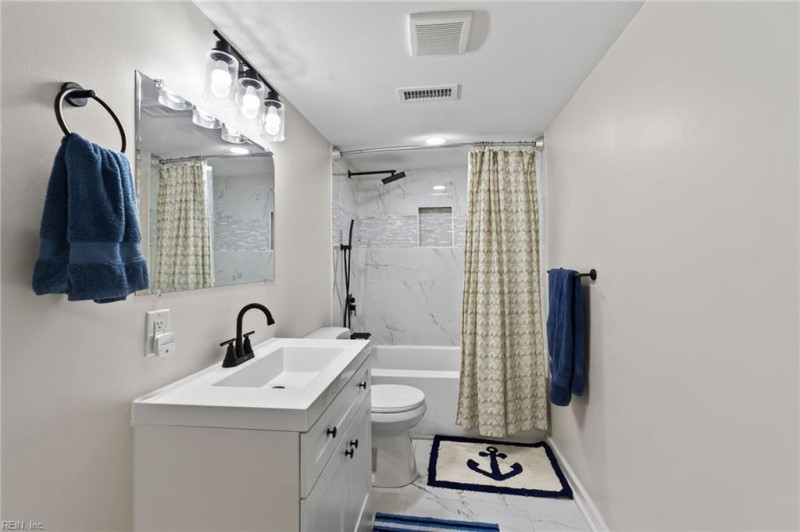 Photo 20 of 41 residential for sale in Suffolk virginia Photo 20 of 41 residential for sale in Suffolk virginia