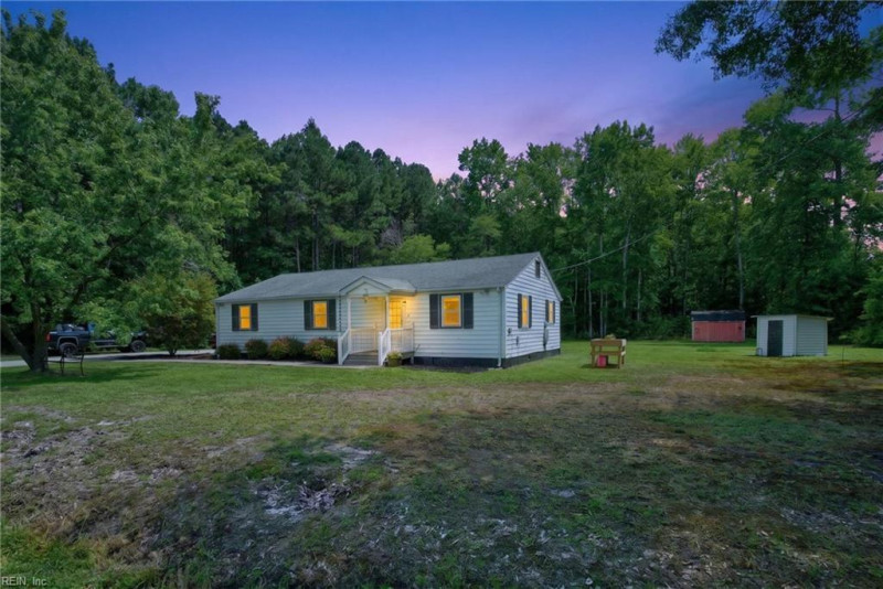 Photo 36 of 41 residential for sale in Suffolk virginia Photo 36 of 41 residential for sale in Suffolk virginia