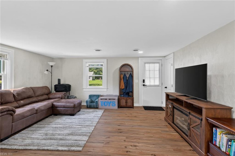 Photo 5 of 41 residential for sale in Suffolk virginia Photo 5 of 41 residential for sale in Suffolk virginia