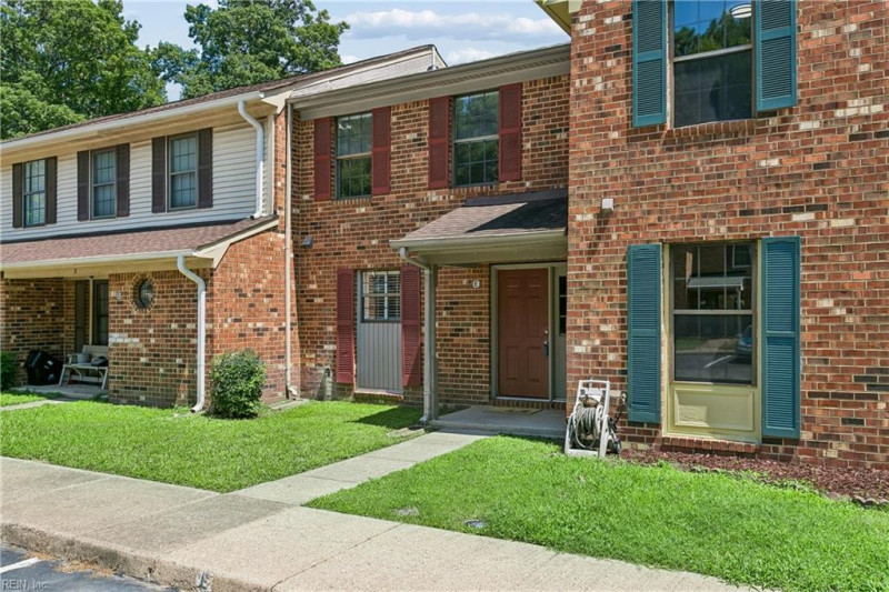 Photo 2 of 35 residential for sale in Newport News virginia Photo 2 of 35 residential for sale in Newport News virginia