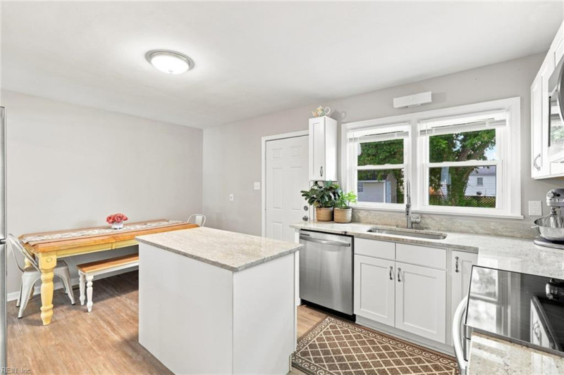 Photo 22 of 48 residential for sale in Newport News virginia