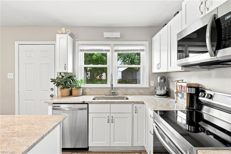 Photo 23 of 48 residential for sale in Newport News virginia