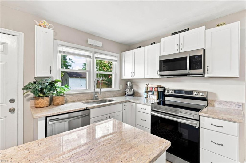 Photo 24 of 48 residential for sale in Newport News virginia