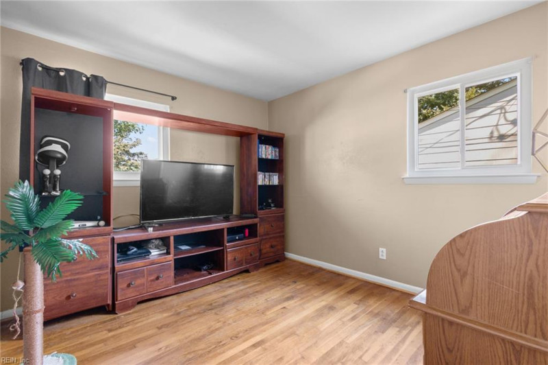Photo 12 of 22 residential for sale in Norfolk virginia Photo 12 of 22 residential for sale in Norfolk virginia