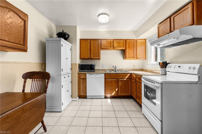 Photo 6 of 22 residential for sale in Norfolk virginia Photo 6 of 22 residential for sale in Norfolk virginia