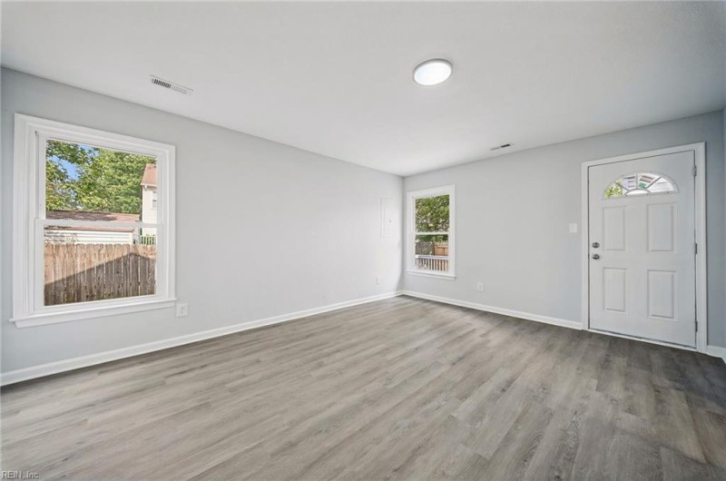 Photo 25 of 37 residential for sale in Virginia Beach virginia