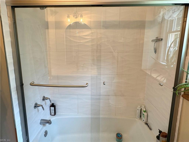 Photo 39 of 47 residential for sale in Portsmouth virginia