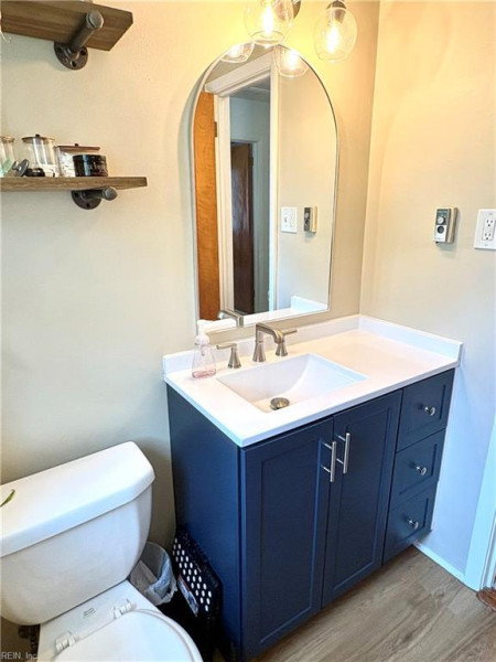 Photo 40 of 47 residential for sale in Portsmouth virginia