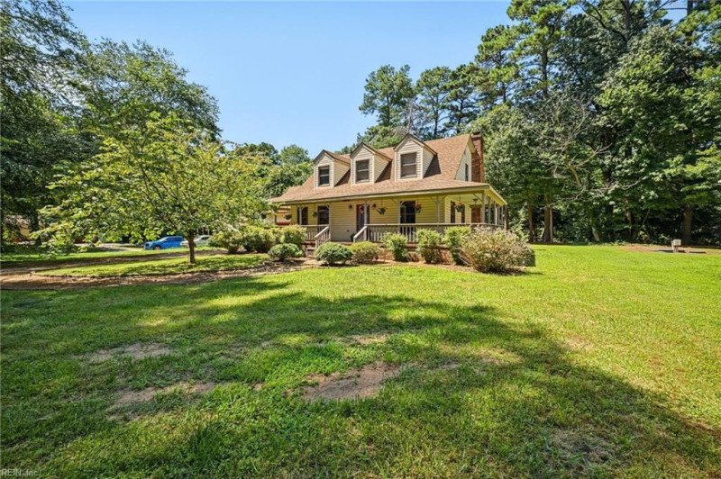 Photo 46 of 47 residential for sale in Gloucester County virginia Photo 46 of 47 residential for sale in Gloucester County virginia
