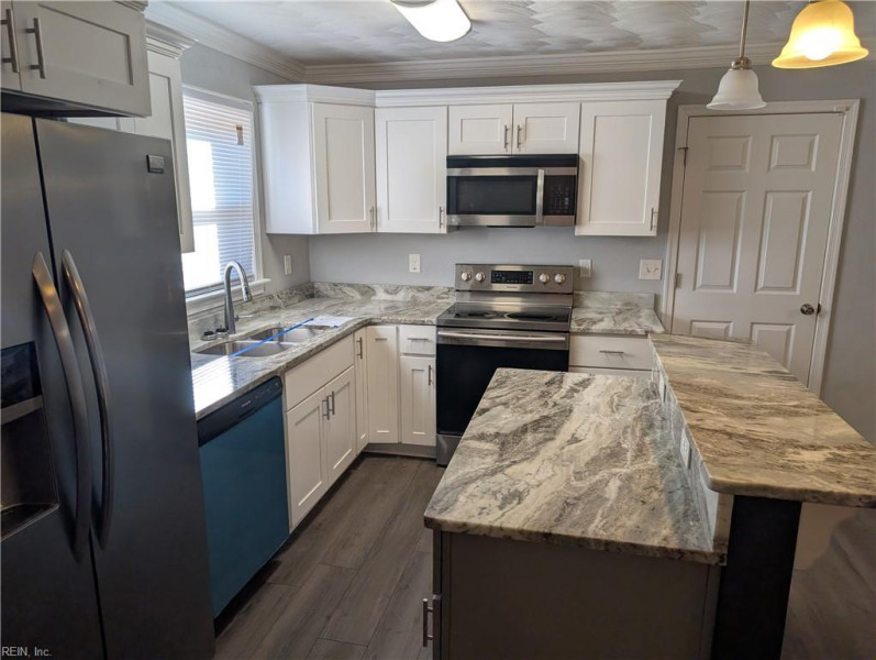 Photo 3 of 14 residential for sale in Portsmouth virginia Photo 3 of 14 residential for sale in Portsmouth virginia