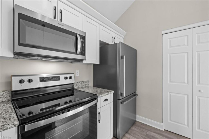 Photo 15 of 37 residential for sale in Suffolk virginia