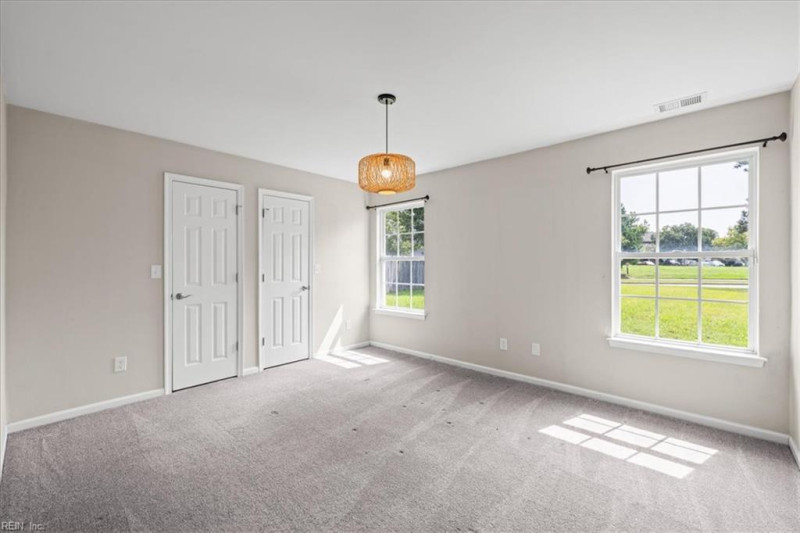 Photo 17 of 37 residential for sale in Suffolk virginia