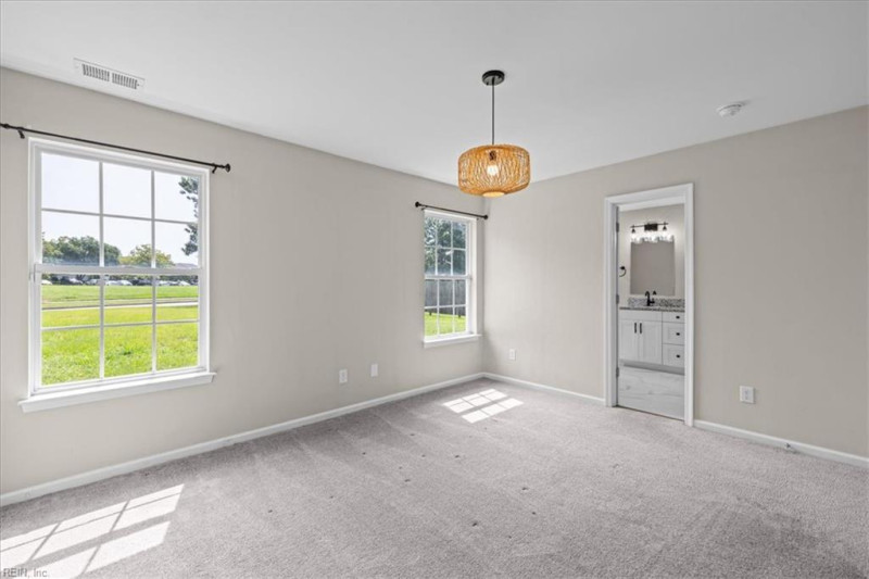 Photo 20 of 37 residential for sale in Suffolk virginia