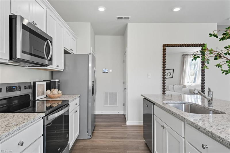 Photo 5 of 29 residential for sale in York County virginia Photo 5 of 29 residential for sale in York County virginia