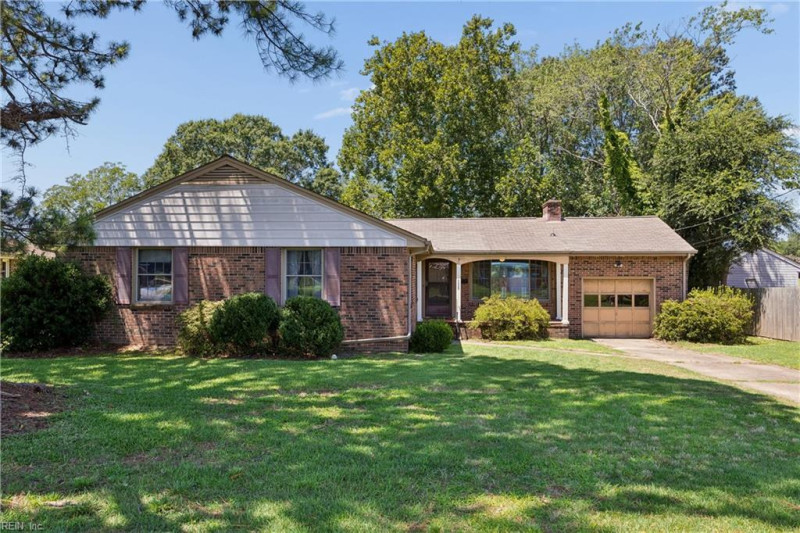 Photo 2 of 50 residential for sale in Chesapeake virginia