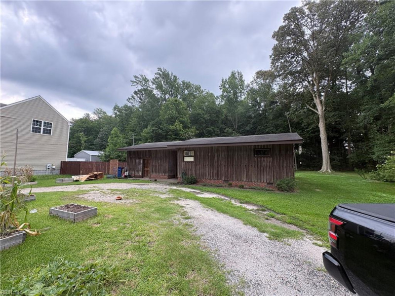 Photo 1 of 39 residential for sale in Chesapeake virginia Photo 1 of 39 residential for sale in Chesapeake virginia