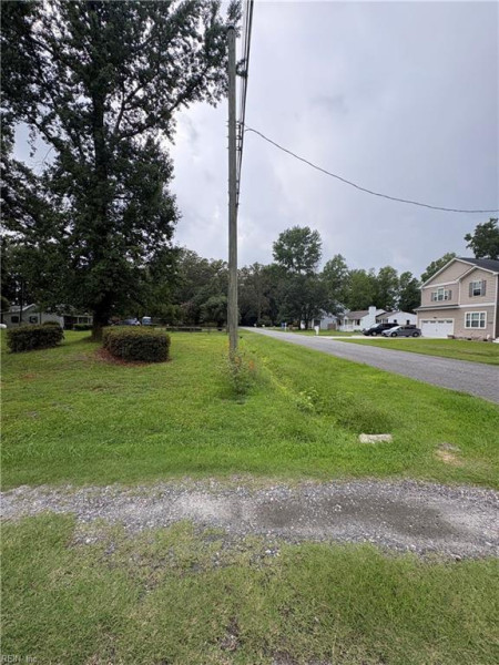 Photo 27 of 39 residential for sale in Chesapeake virginia Photo 27 of 39 residential for sale in Chesapeake virginia
