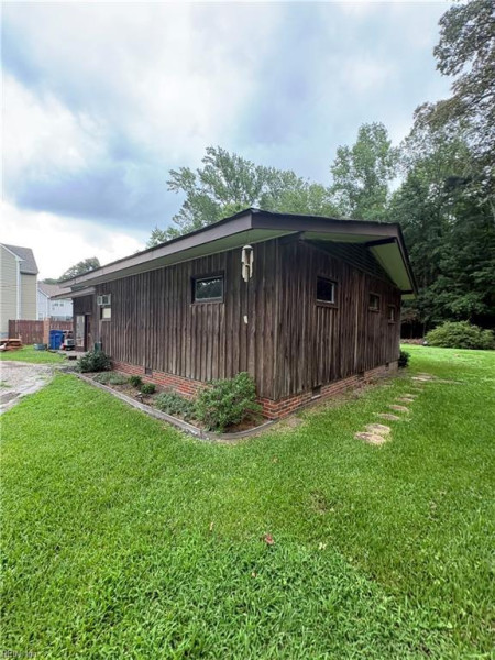 Photo 37 of 39 residential for sale in Chesapeake virginia Photo 37 of 39 residential for sale in Chesapeake virginia